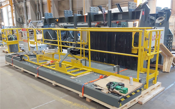 Unused Metso - Outotec 24' X 18.5' (7.3m X 5.6m) Trunnion Supported Ag Mill, 3300 Kw (4425 Hp))